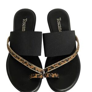 TOSCANELLA BLACK & LEOPARD PRINT WITH RHINESTONES TOE SANDALS SZ 6.5 MED EUC